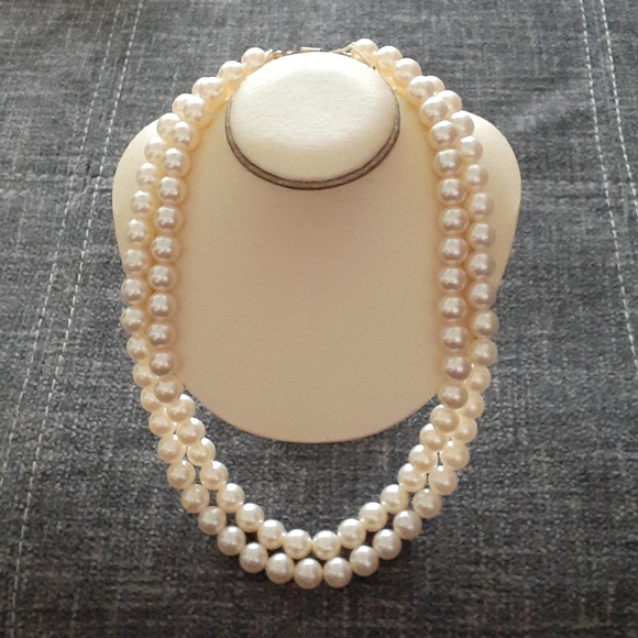 Classy Vintage Double Strand Pearl Necklace S132 - Picture 4 of 13